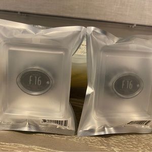 (1) remaining f16 truffle Lashify